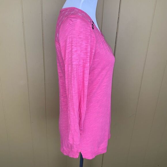 Express women M scoopneck 3/4 sleeve top w/lace back & side slits - Picture 5 of 9